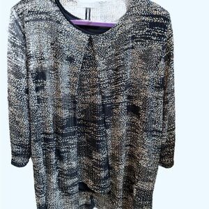 Kasper Elegant Black and Gold shine and white Textured Jacket 1X